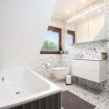 펜션 Detached House In Fellbach Near Stuttgart 펠바흐