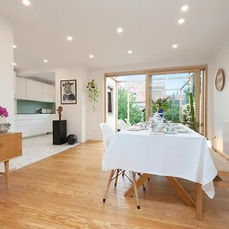 Detached House In Fellbach Near Stuttgart * 펠바흐