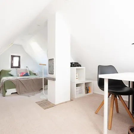 펜션 Detached House In Fellbach Near Stuttgart 펠바흐