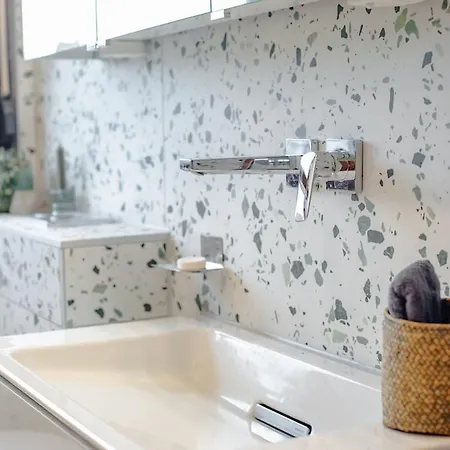 Detached House In Fellbach Near Stuttgart 펜션