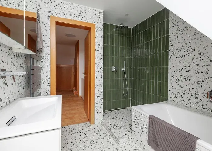 Сasa de vacaciones Detached House In Near Stuttgart Fellbach