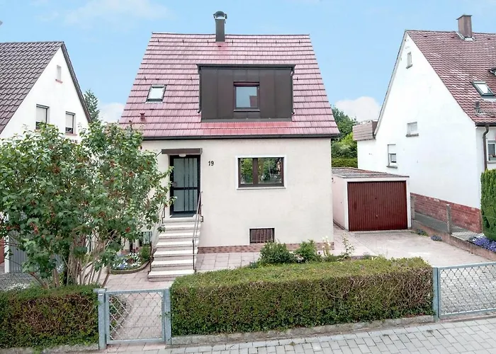 Detached House In Near Stuttgart Сasa de vacaciones *