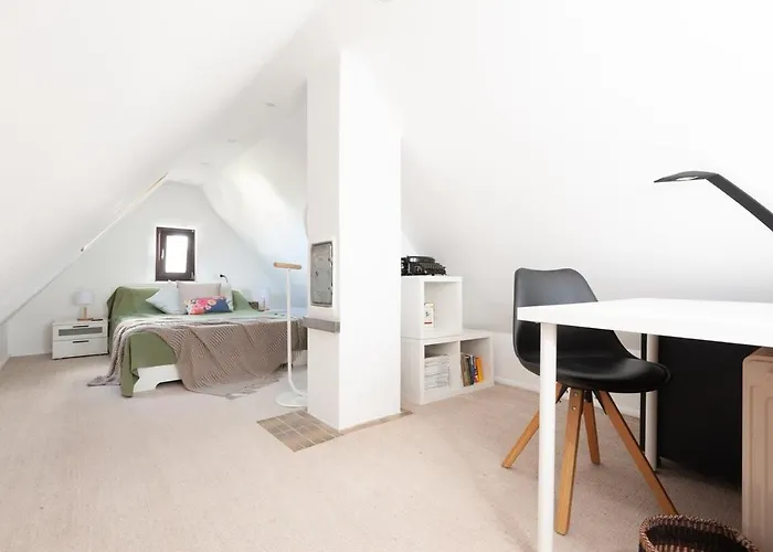 Сasa de vacaciones Detached House In Near Stuttgart Fellbach